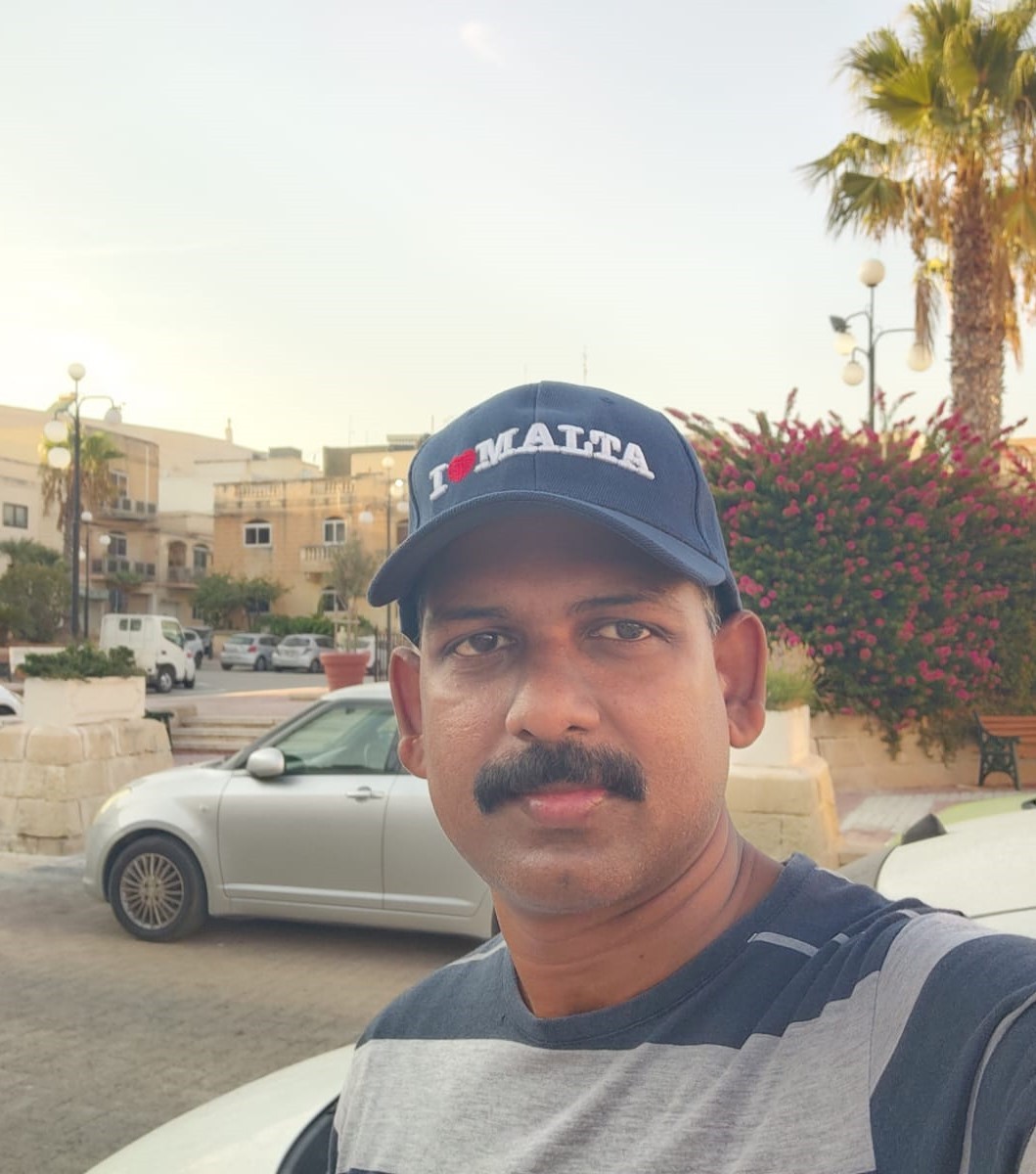 Customer Service Professional Matrimony Groom, customer reference - UK2024493173 Customer Service Professional Matrimony Groom, customer reference - UK2024493173
