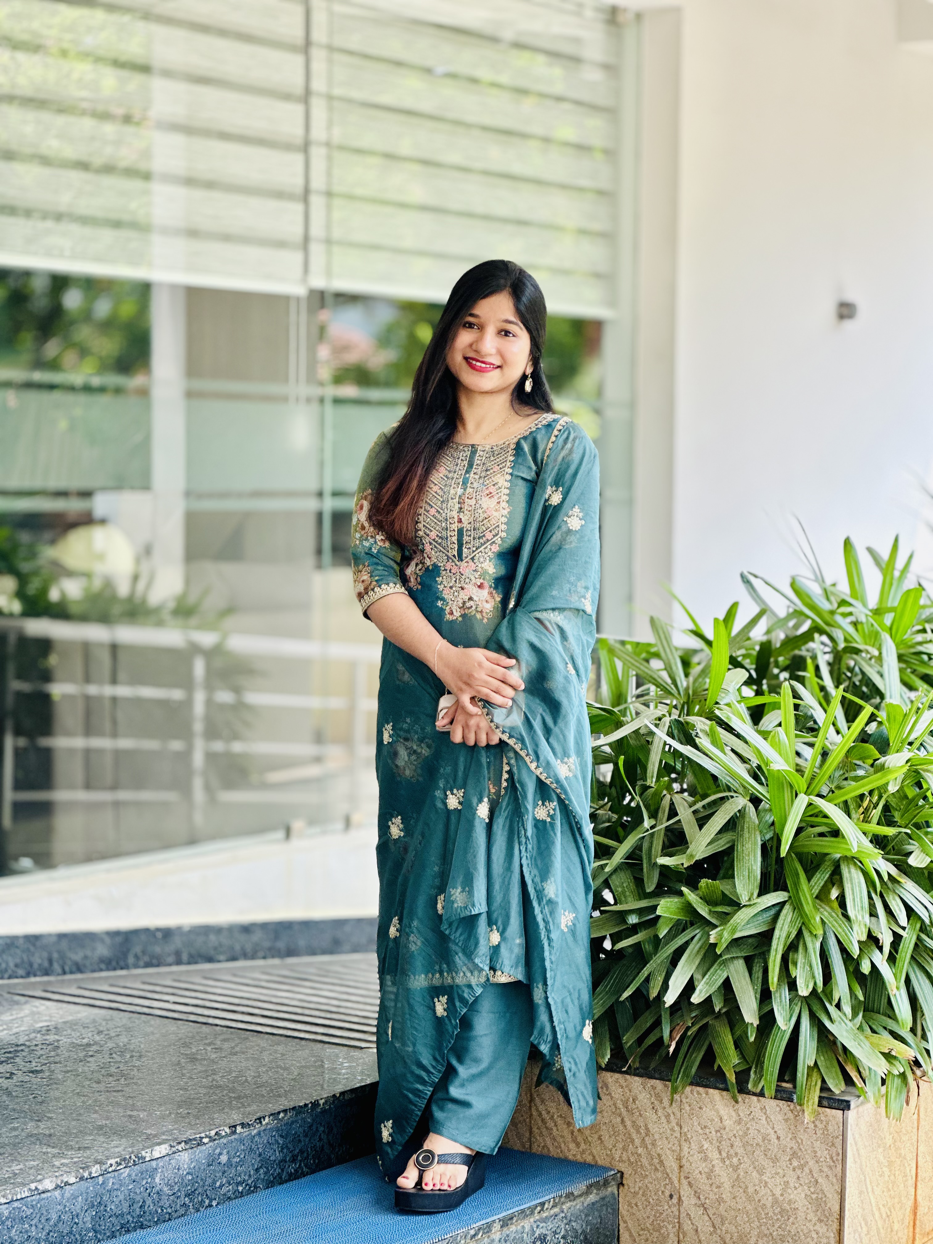 Accounts / Finance Professional Matrimony Bride, customer reference - UK2026782446